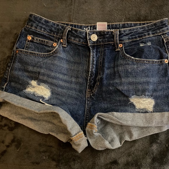 No Boundaries Women’s shorts size 7 - Picture 8 of 9